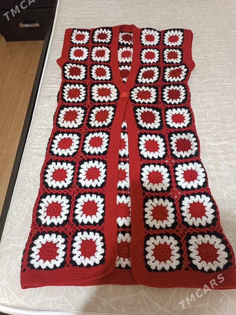 вязаная безрукавка - Gurtly - img 2