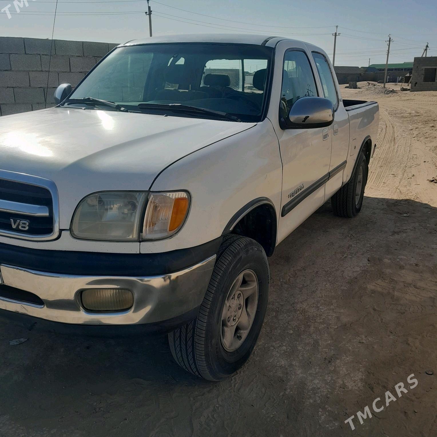Toyota Tundra 2001 - 220 000 TMT - Ak bugdaý etraby - img 3