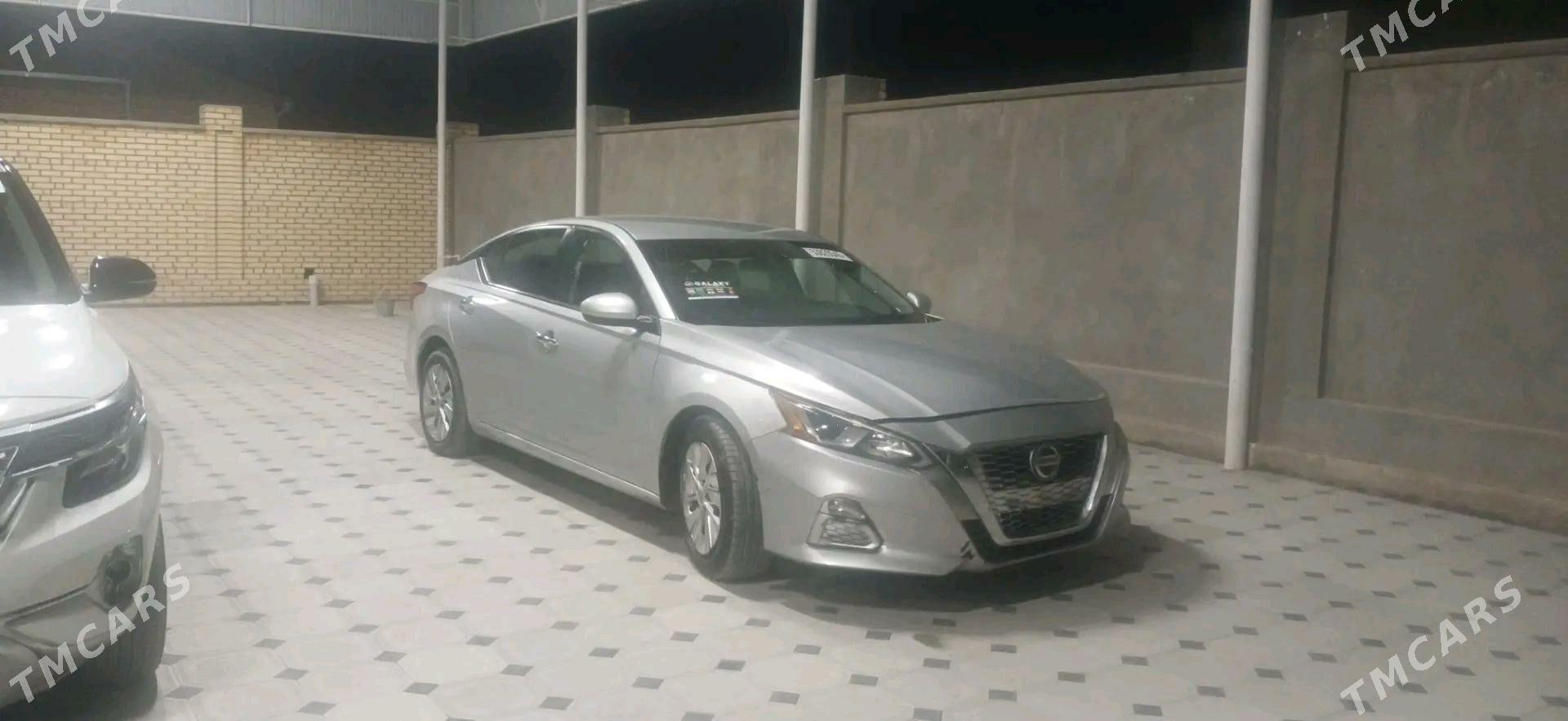 Nissan Altima 2020 - 200 000 TMT - Mary - img 2