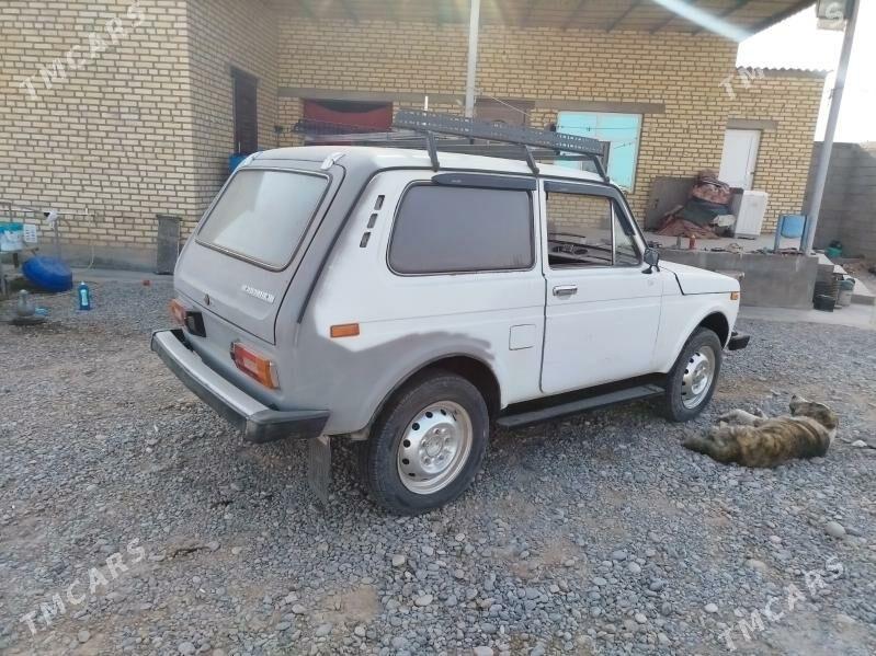 Lada Niva 1985 - 25 000 TMT - Бабадайхан - img 3