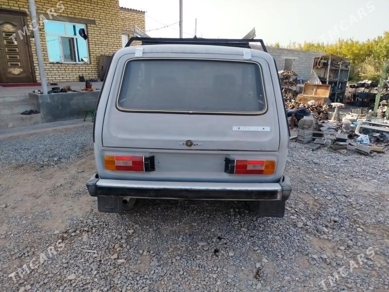 Lada Niva 1985 - 25 000 TMT - Бабадайхан - img 7