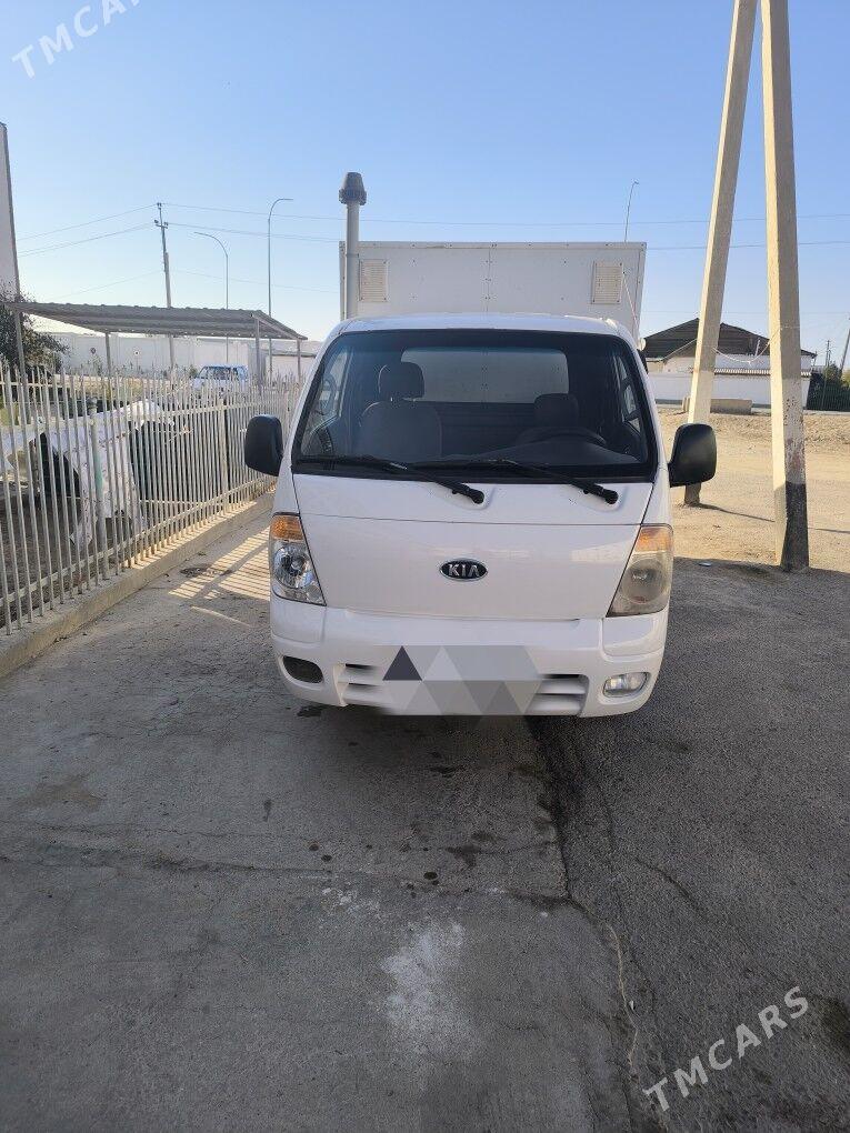 Kia Bongo 2010 - 190 000 TMT - Daşoguz - img 1