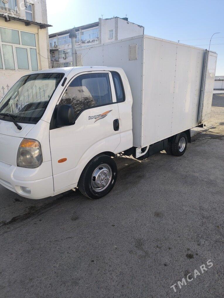 Kia Bongo 2010 - 190 000 TMT - Daşoguz - img 6