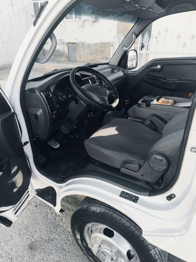 Kia Bongo 2010 - 190 000 TMT - Daşoguz - img 5