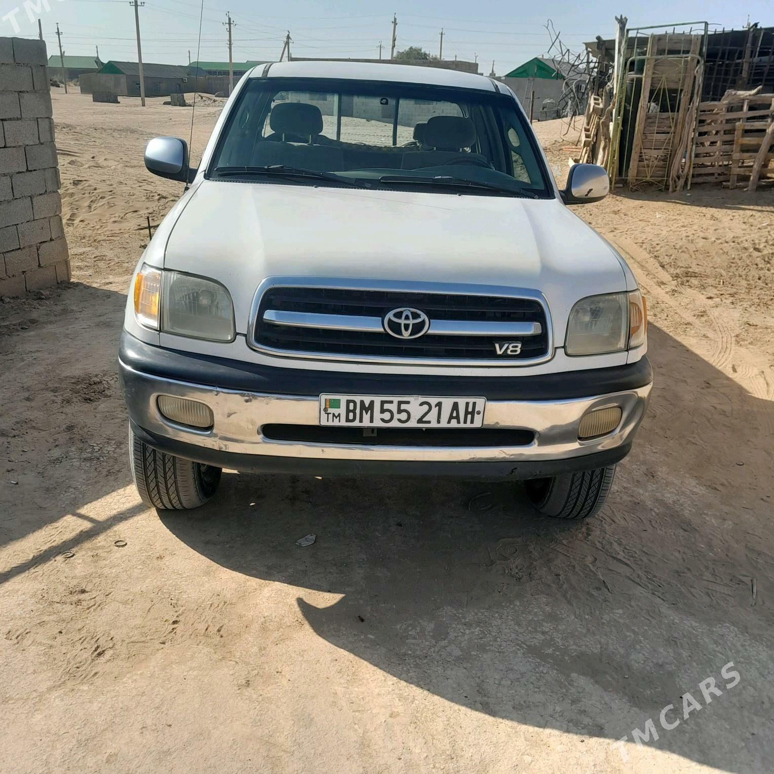 Toyota Tundra 2001 - 220 000 TMT - Ak bugdaý etraby - img 5