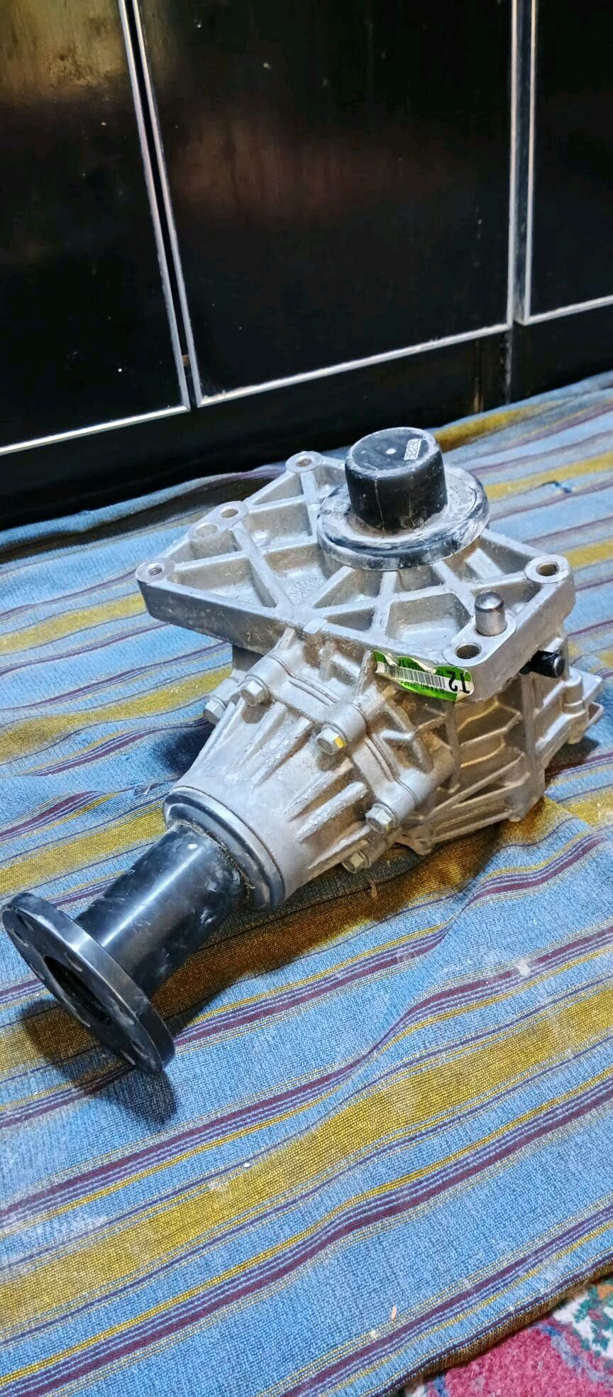 hundai razdatka 2/4 mator 4 000 TMT - Büzmeýin - img 3