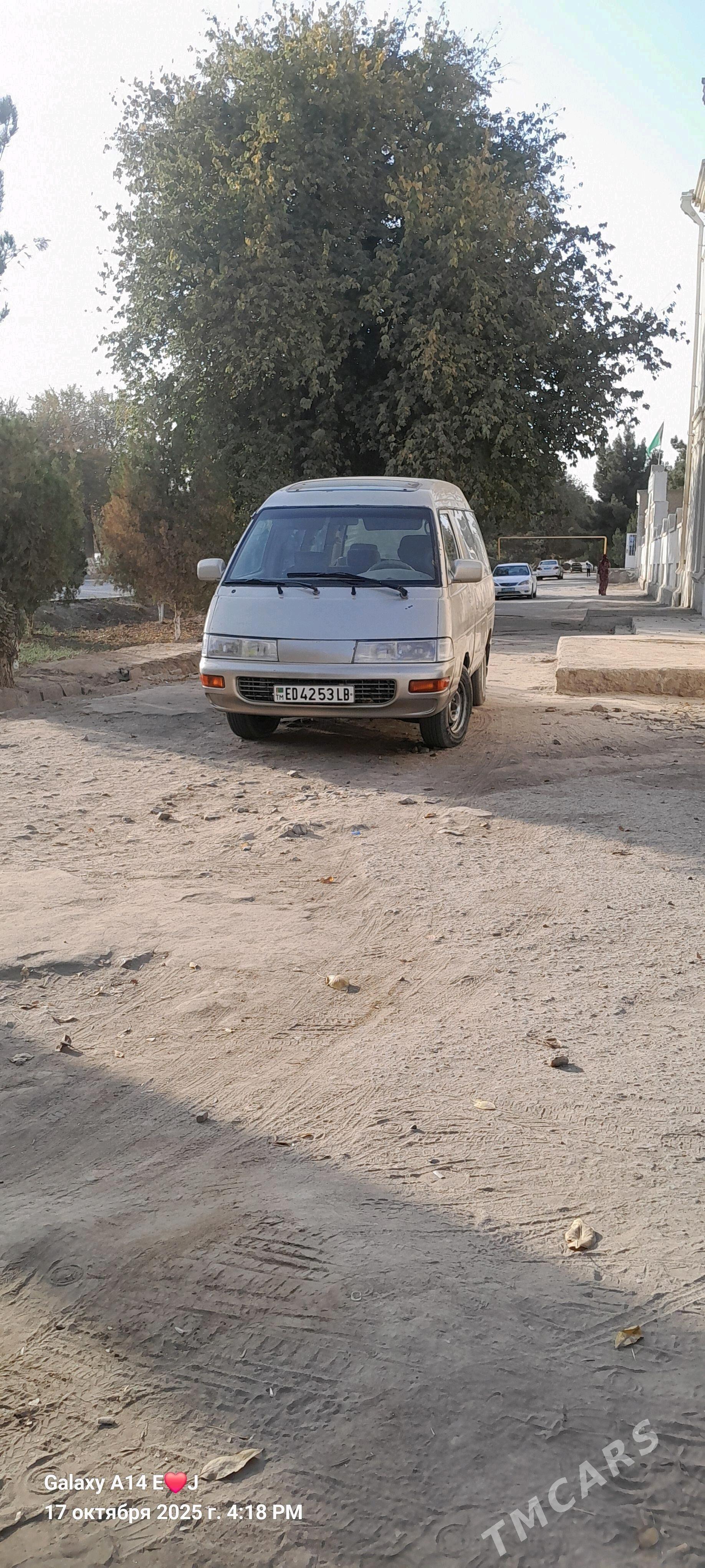 Toyota Town Ace 1992 - 63 000 TMT - Керки - img 3