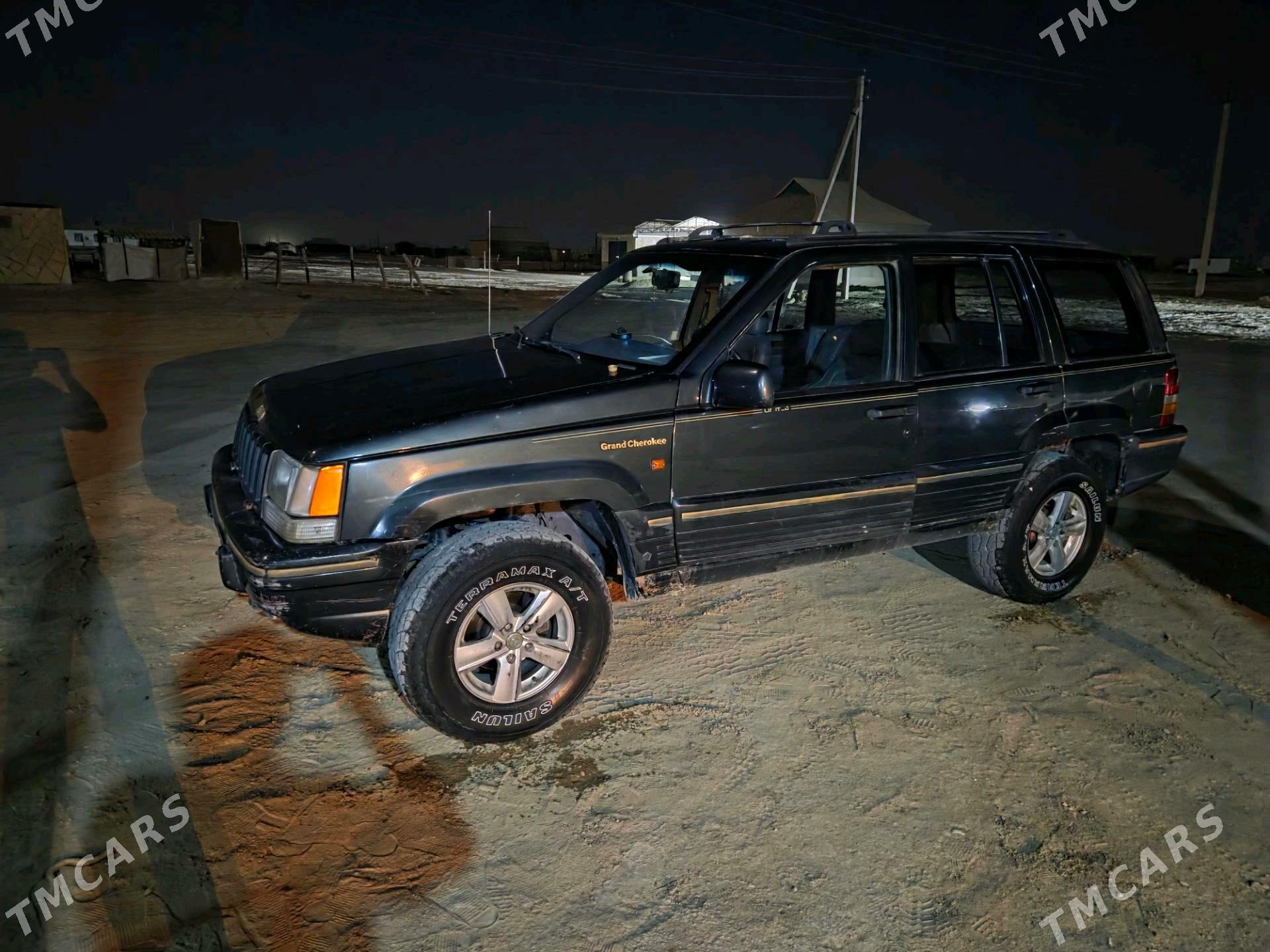 Jeep Grand Cherokee 1993 - 30 000 TMT - Etrek - img 1