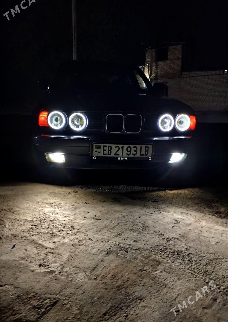 BMW 520 1991 - 58 000 TMT - Туркменабат - img 6