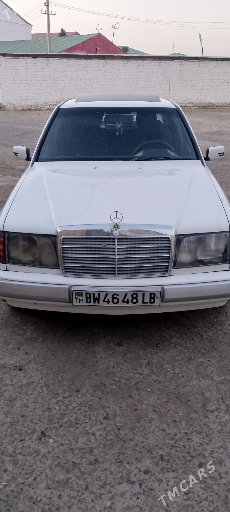 Mercedes-Benz 230E 1987 - 38 000 TMT - Туркменабат - img 1