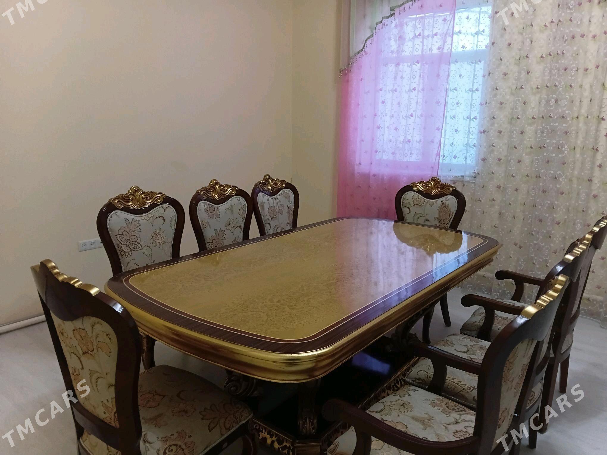 stol karolewski - Махтумкули - img 3