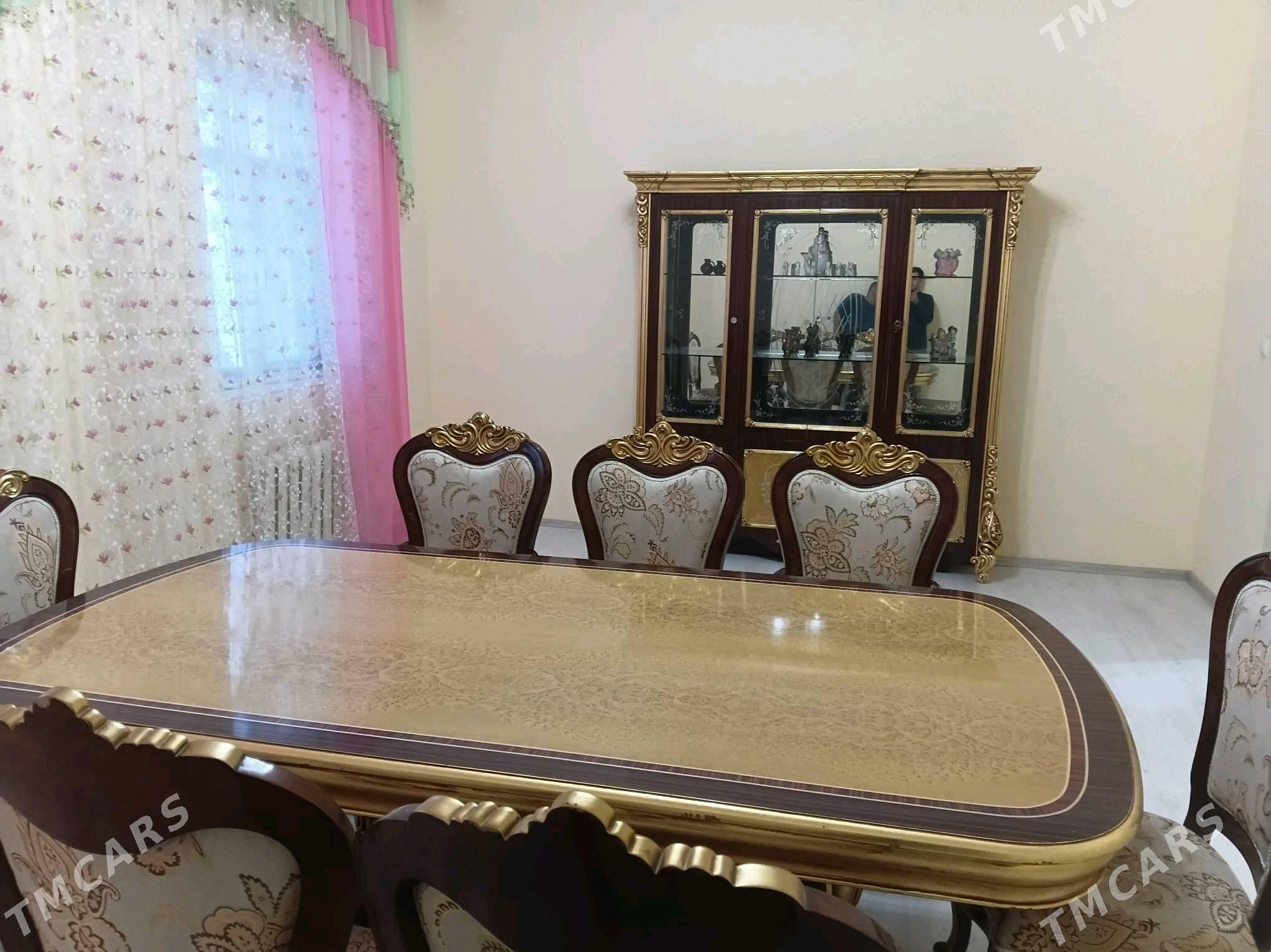 stol karolewski - Махтумкули - img 1