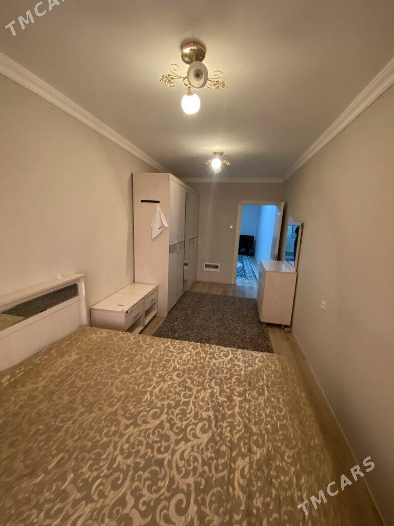 11 Мик 2 ком 4/1 этаж - 11 мкр - img 1