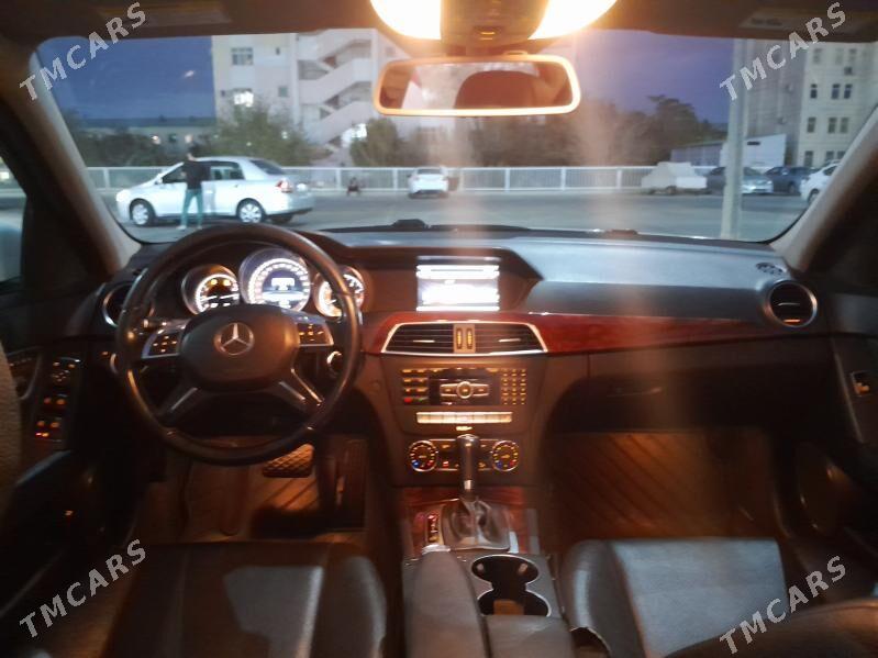 Mercedes-Benz C350 2013 - 210 000 TMT - Aşgabat - img 6
