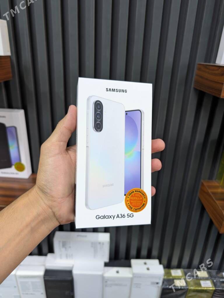 A36 8/128 - Mary - img 2