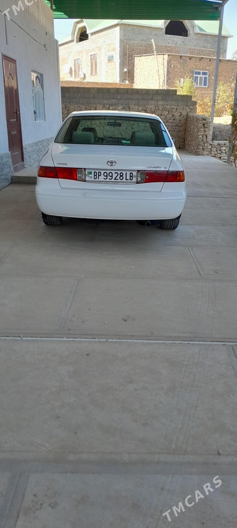 Toyota Camry 2001 - 158 000 TMT - Magdanly - img 2