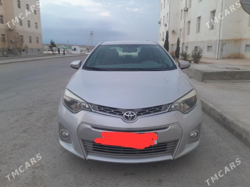 Toyota Corolla 2014 - 200 000 TMT - Туркменбаши - img 4