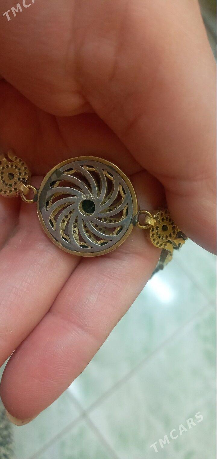 Kumus bilezik we gulakhalka - Parahat 4 - img 1