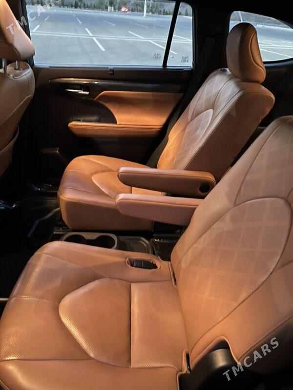 Toyota Highlander 2020 - 700 000 TMT - Ак-Бугдайский этрап - img 10
