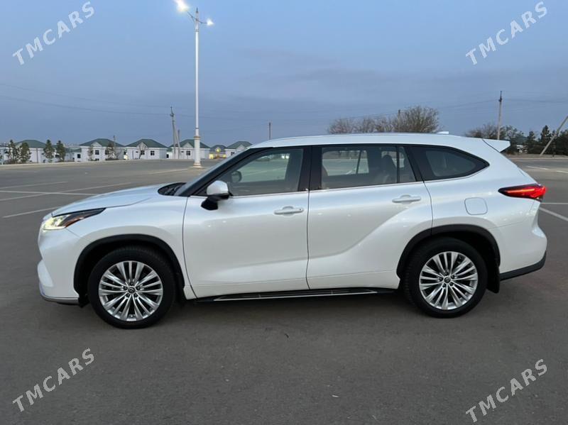 Toyota Highlander 2020 - 700 000 TMT - Ак-Бугдайский этрап - img 3