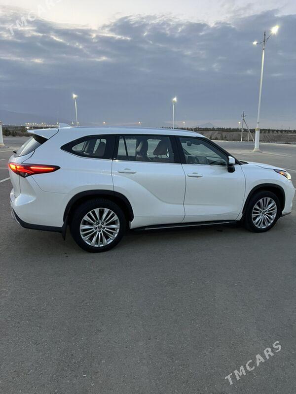 Toyota Highlander 2020 - 700 000 TMT - Ак-Бугдайский этрап - img 1