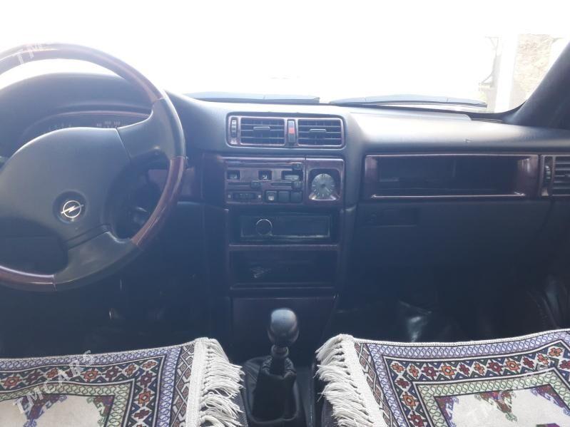Opel Vectra 1991 - 39 000 TMT - Gyzylarbat - img 2