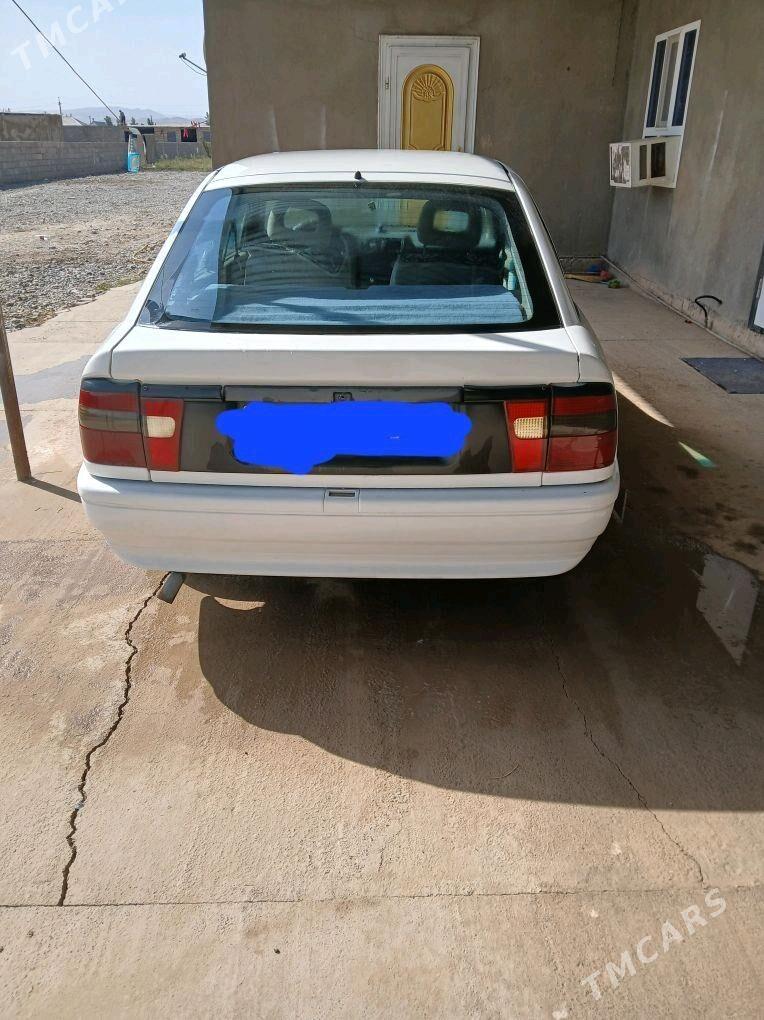 Opel Vectra 1991 - 34 000 TMT - Кака - img 1
