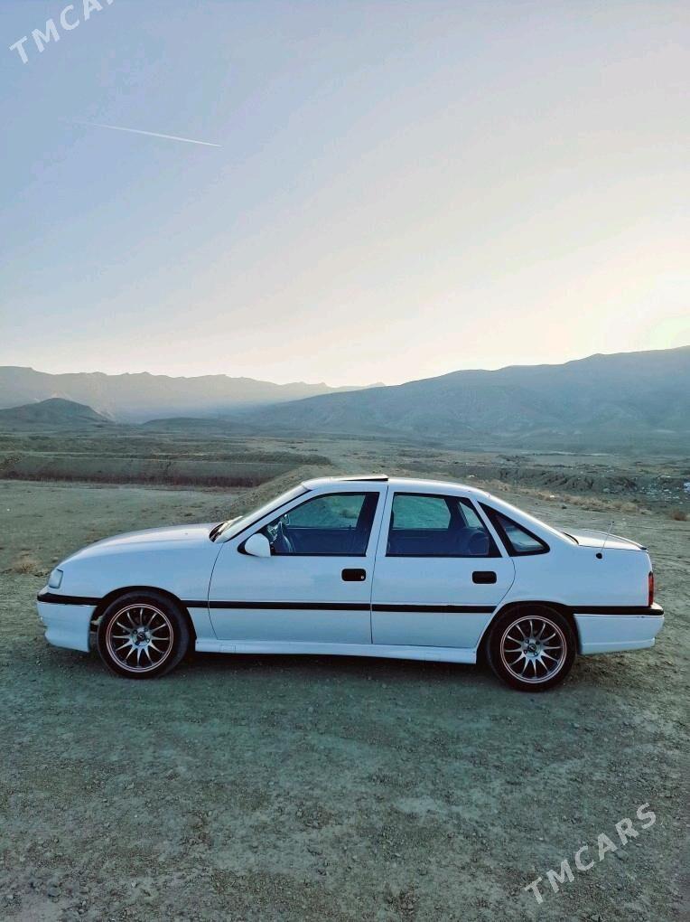 Opel Vectra 1991 - 39 000 TMT - Gyzylarbat - img 4
