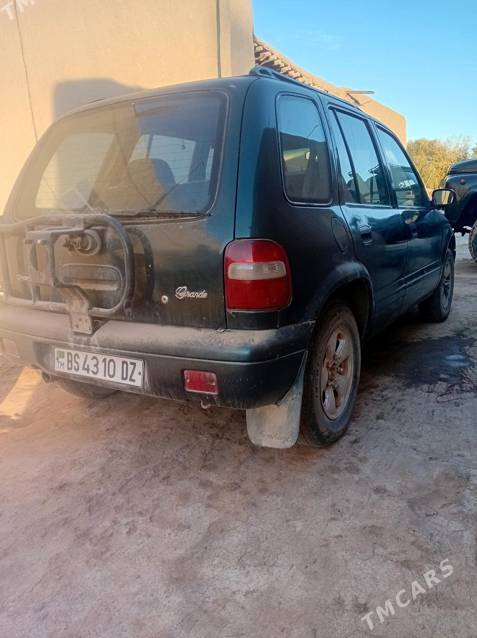 Kia Sportage 2000 - 40 000 TMT - етр. Туркменбаши - img 3