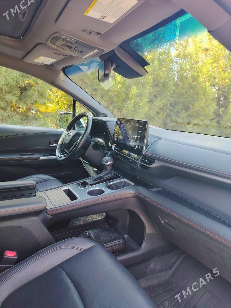 Toyota Sienna 2022 - 600 000 TMT - Türkmenabat - img 3