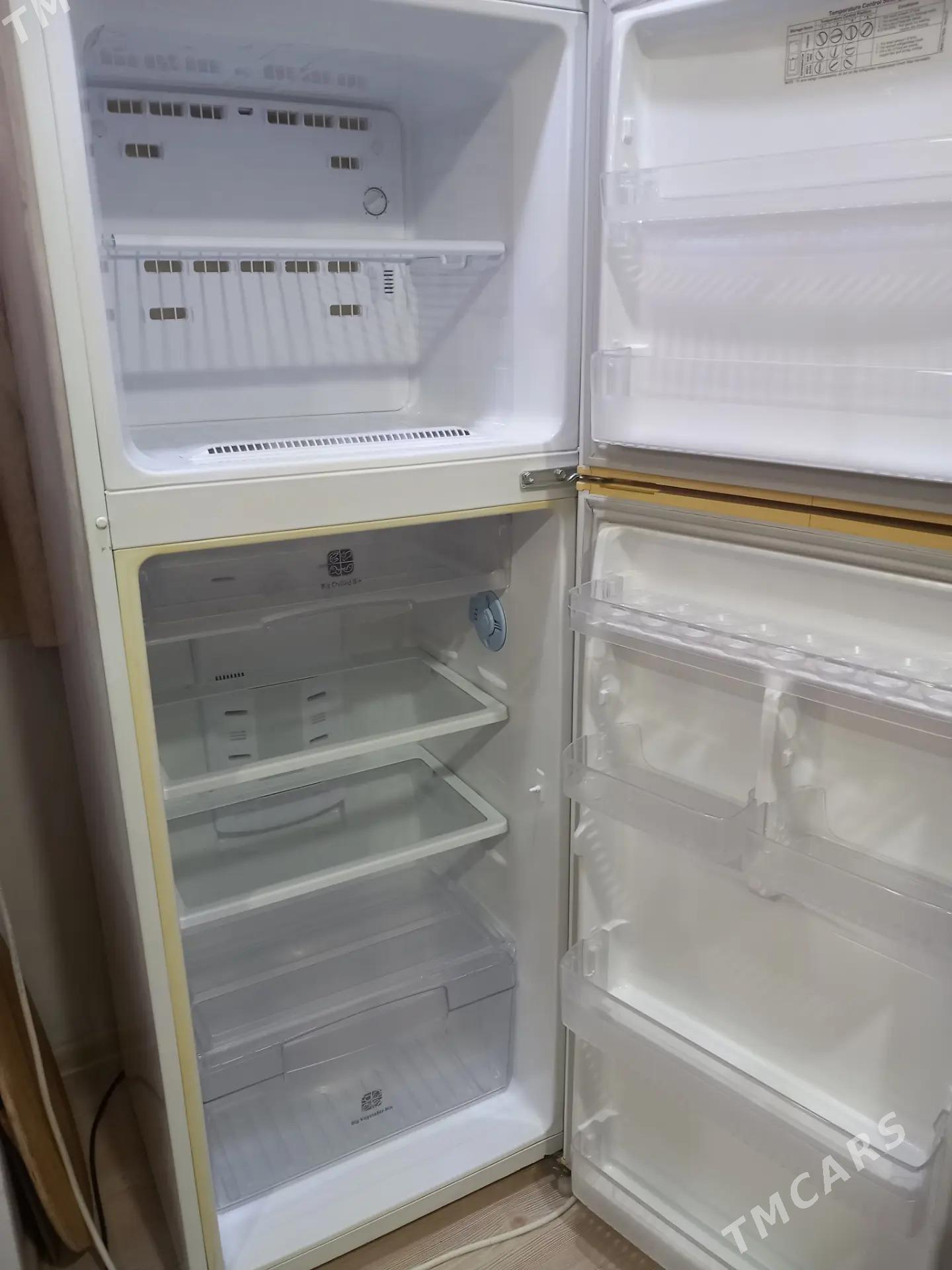 холодильник Samsung - Parahat 3 - img 1