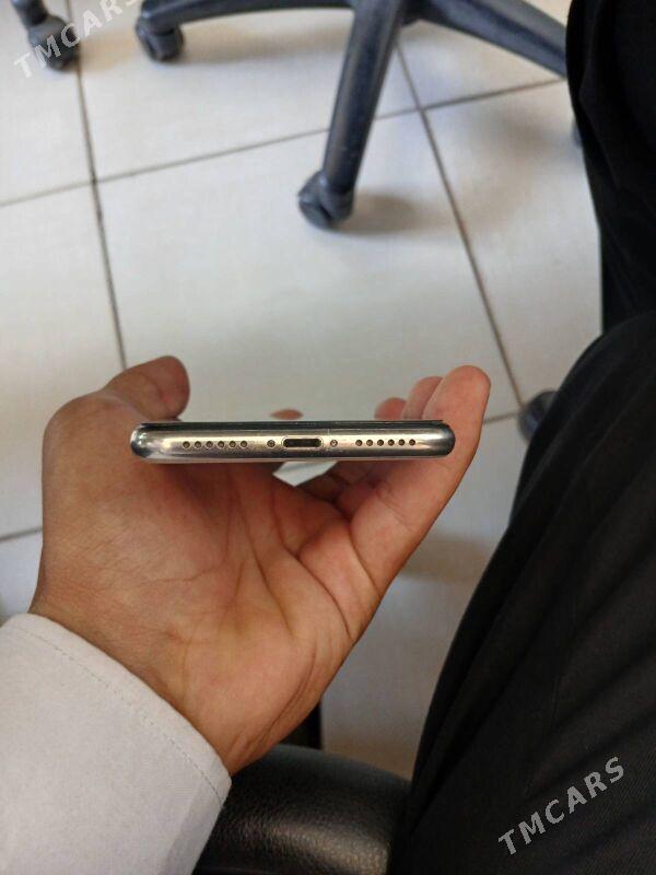 İPhone X - Mary - img 3