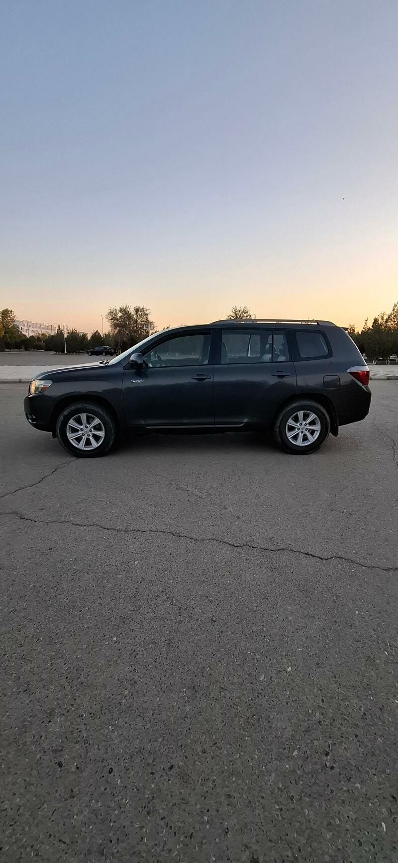 Toyota Highlander 2008 - 260 000 TMT - Дашогуз - img 8