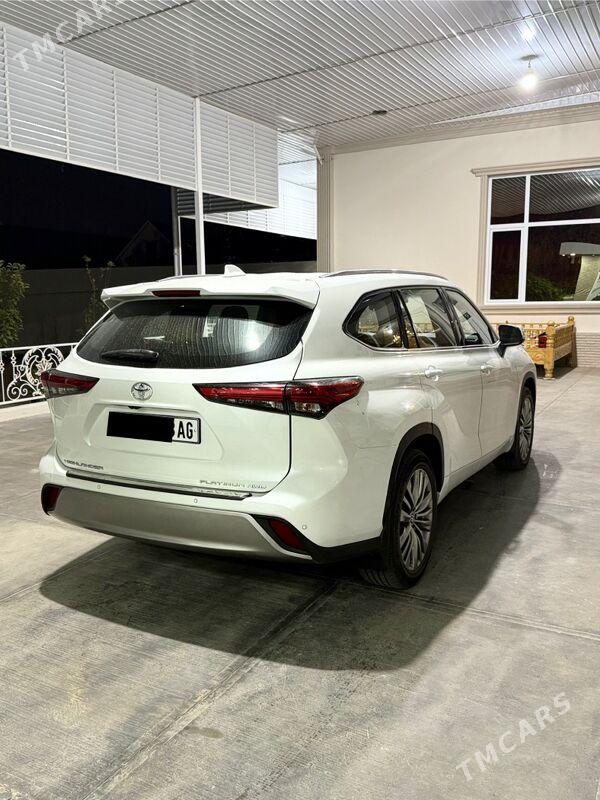 Toyota Highlander 2021 - 610 000 TMT - Ашхабад - img 2