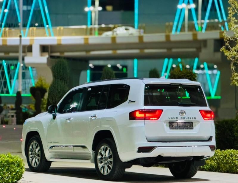 Toyota Land Cruiser 2022 - 1 372 000 TMT - Ашхабад - img 8