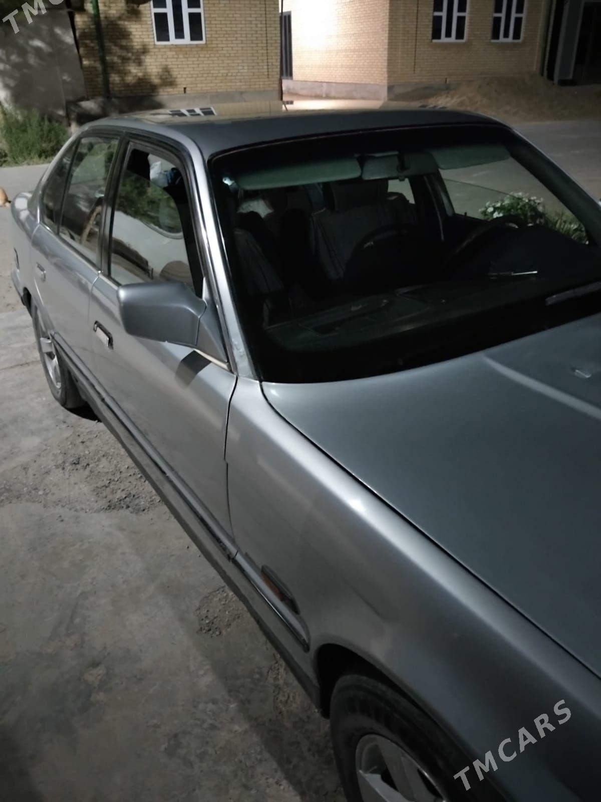 BMW 525 1992 - 45 000 TMT - Дянев - img 4