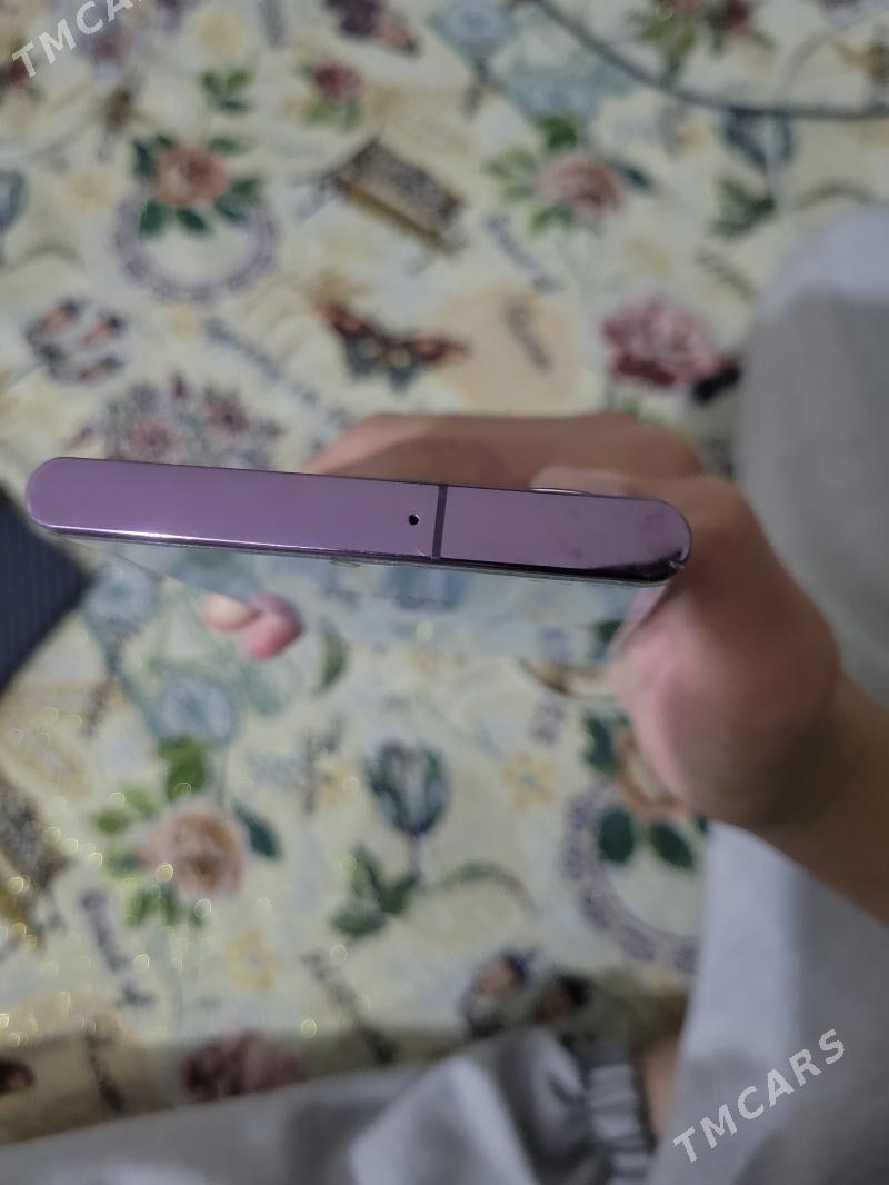 Galaxy S22 Ultra - Mary - img 1