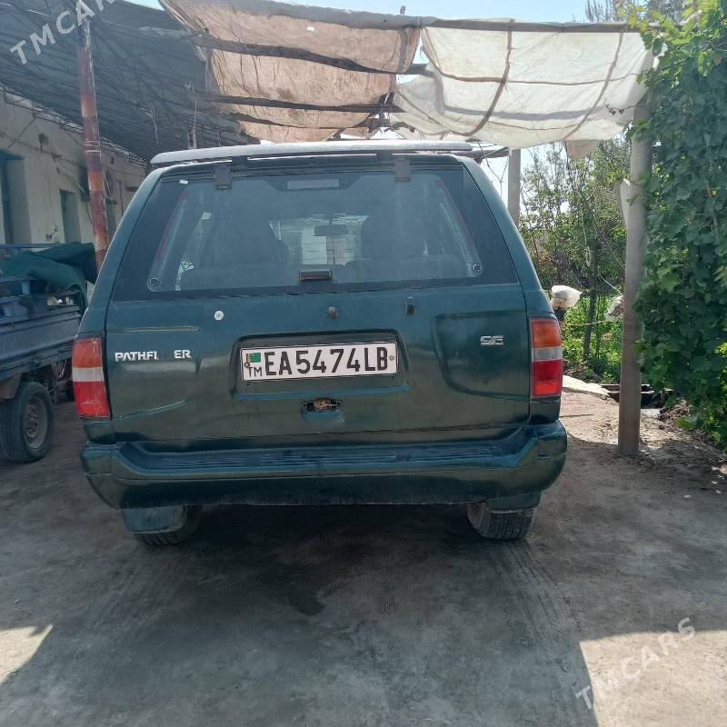 Nissan Pathfinder 1996 - 50 000 TMT - Hojambaz - img 3
