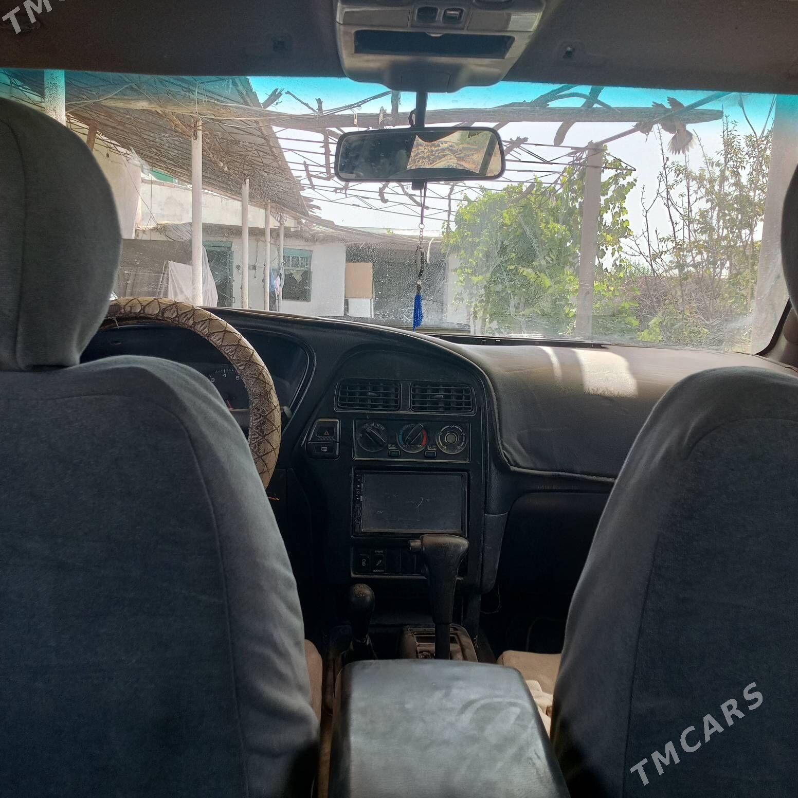 Nissan Pathfinder 1996 - 50 000 TMT - Hojambaz - img 4