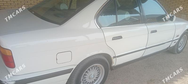 BMW 520 1990 - 43 000 TMT - Мары - img 3