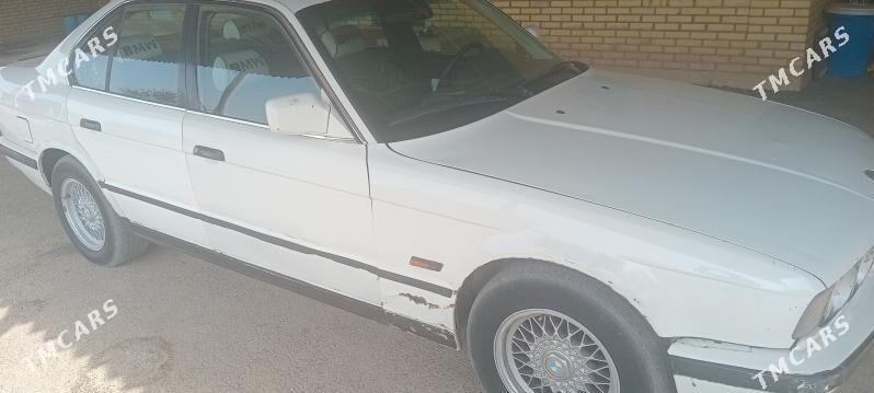 BMW 520 1990 - 43 000 TMT - Мары - img 4