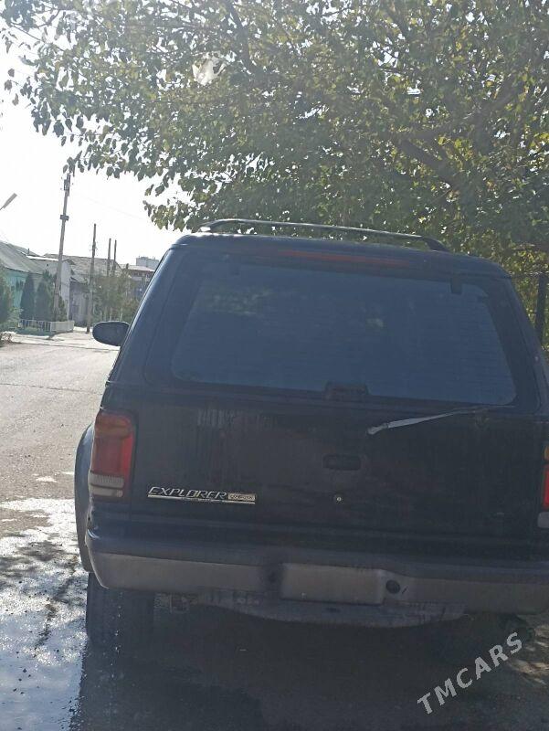 Ford Explorer 1996 - 30 000 TMT - Balkanabat - img 1