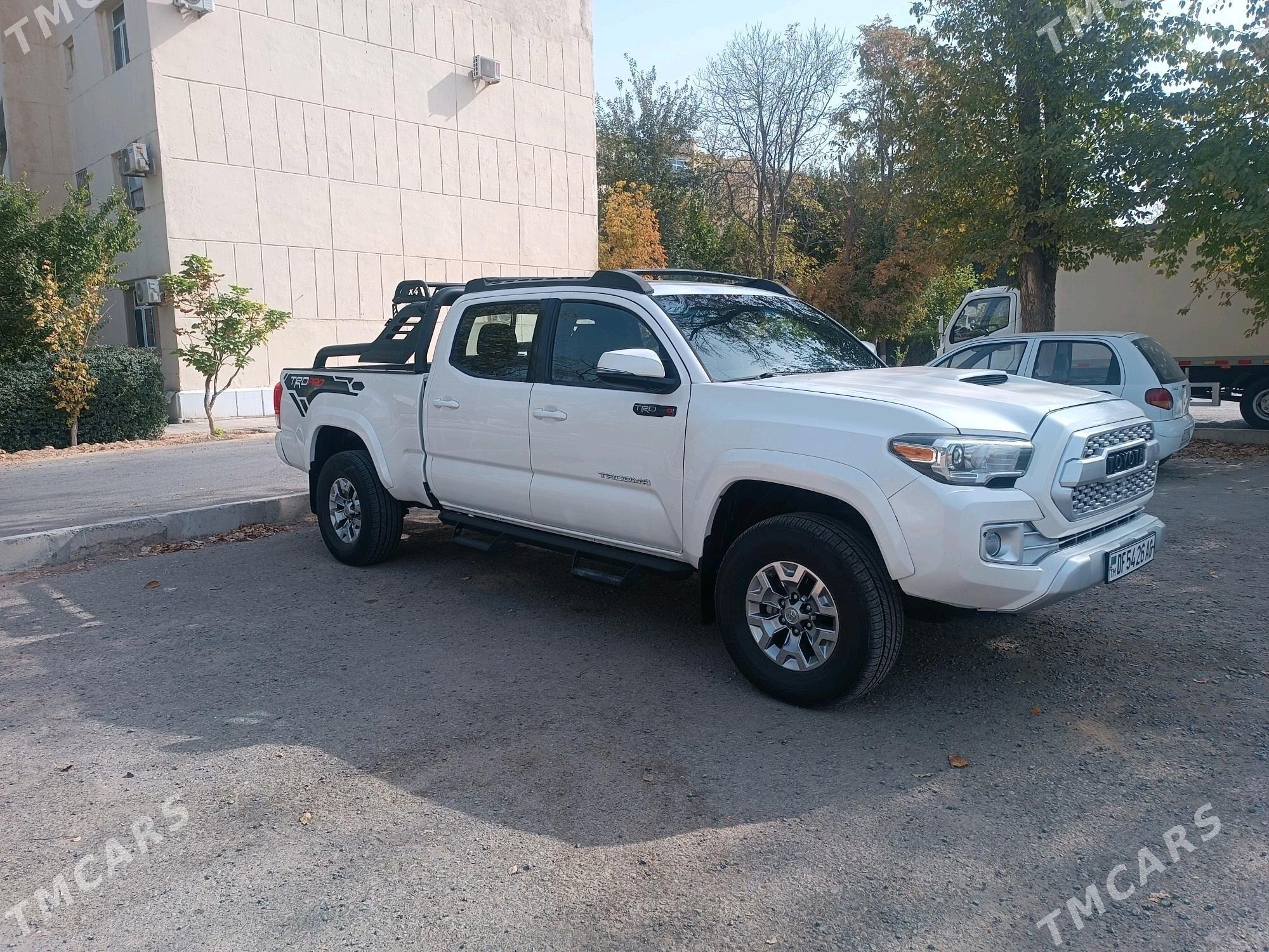 Toyota Tacoma Xtra 2019 - 400 000 TMT - Ашхабад - img 4