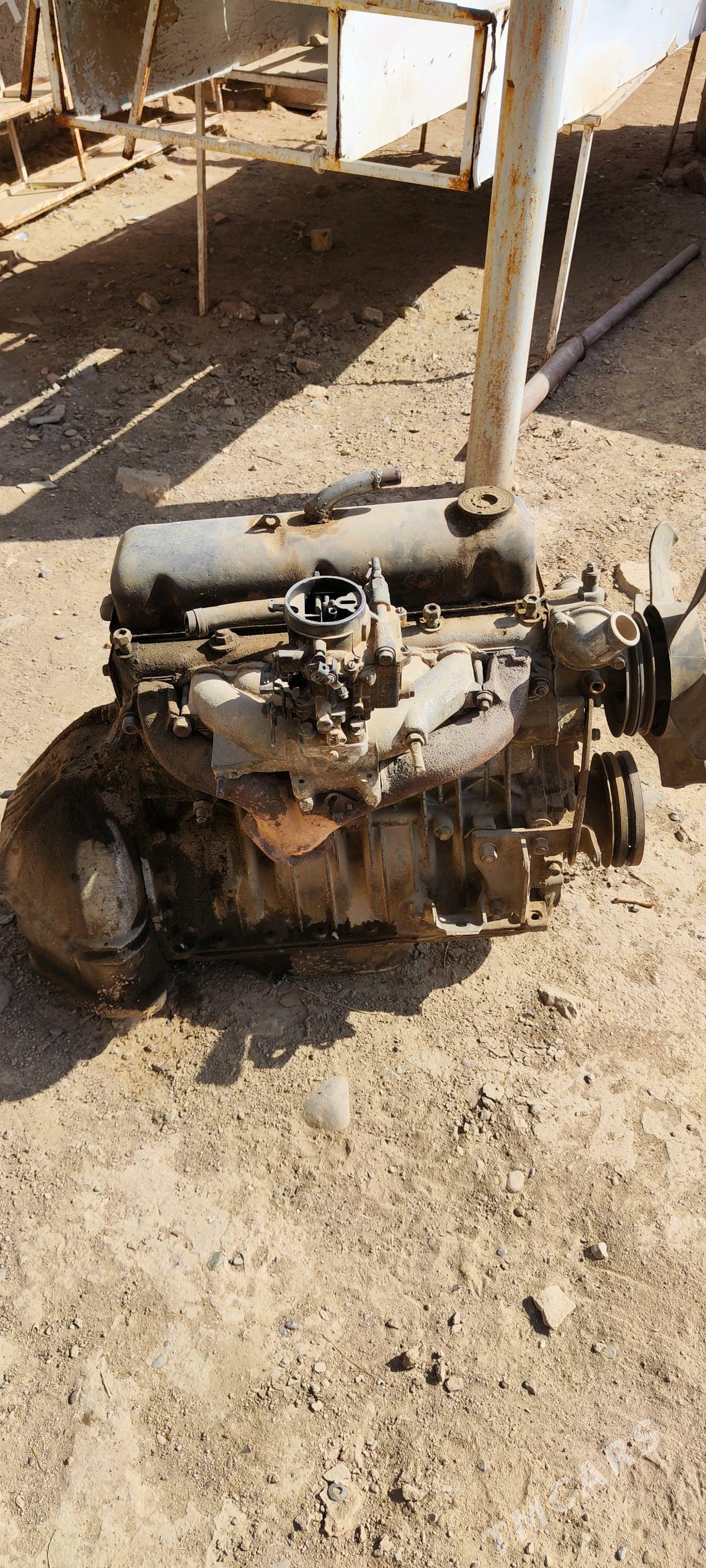 UAZ 469 2000 - 25 000 TMT - Ýolöten - img 4