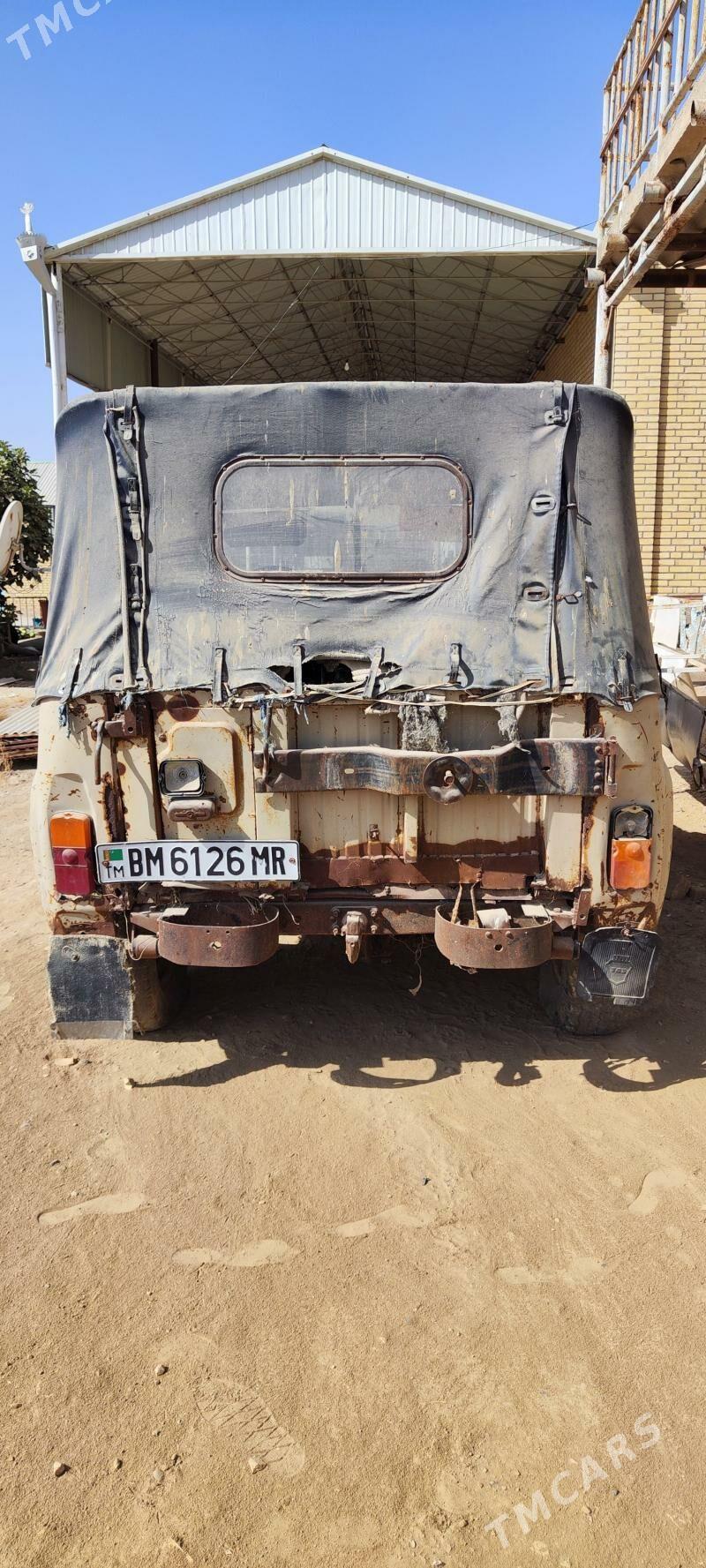 UAZ 469 2000 - 25 000 TMT - Ýolöten - img 6