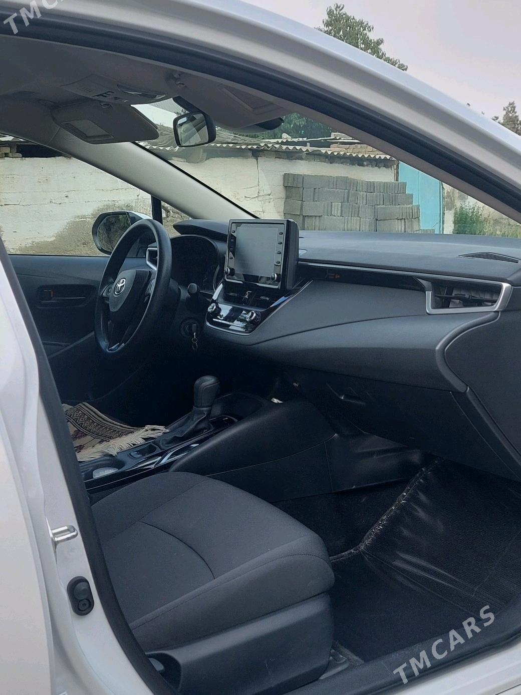 Toyota Corolla 2022 - 250 000 TMT - Gökdepe - img 3