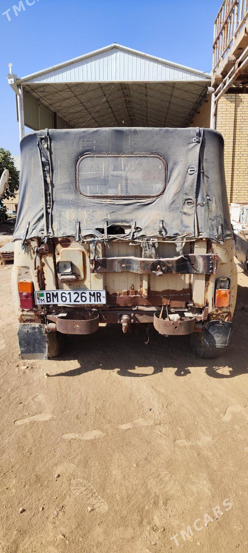 UAZ 469 2000 - 25 000 TMT - Ýolöten - img 9