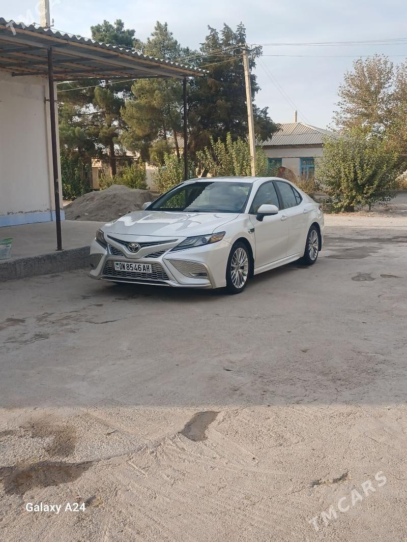 Toyota Camry 2021 - 300 000 TMT - Gökdepe - img 2