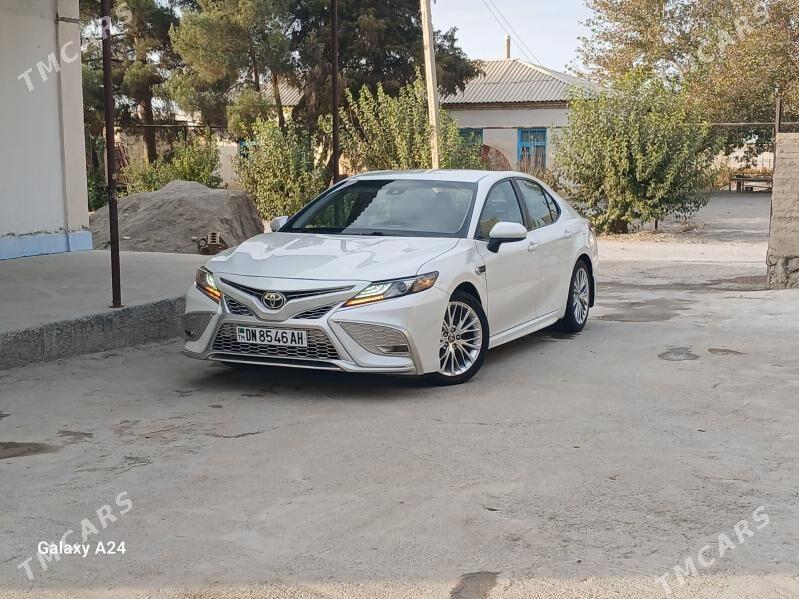 Toyota Camry 2021 - 300 000 TMT - Gökdepe - img 3