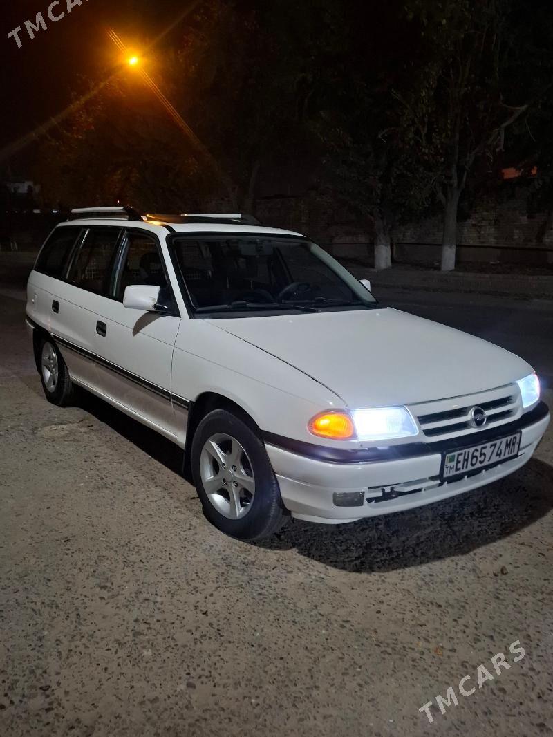 Opel Astra 1993 - 52 000 TMT - Мары - img 3